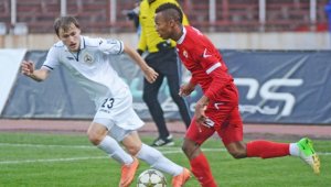 Тони Силва обърна палачинката за скандала с феновете