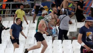 Руските ултраси са на своя територия! Ще ги спрат ли английските им "учители"? + ГАЛЕРИЯ