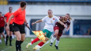 Девойките ни извъртяха хикс с Латвия