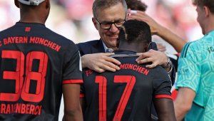 И асове треперят: В Байерн се задава люта сеч