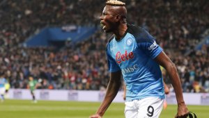 Головата машина на Наполи трябва да отиде в Юнайтед