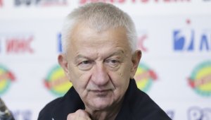 Алейников: Христо Крушарски и Тома Цилев са аматьори