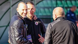 Мартин Петров гледа Ботев - ЦСКА във Враца