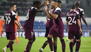 Паника в ПСЖ преди ШЛ! Спасители отърваха звездите на парижани + ВИДЕО