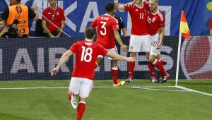 Уелс и Северна Ирландия се готвят за исторически мач