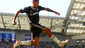 Челси вади оферта през зимата за головата машина на Фулъм