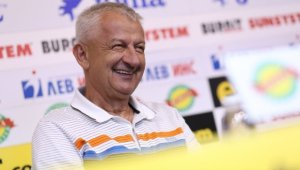 Крушарски пак е култов: Пушекът на Лаута ще излиза само от един комин