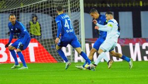 Акция "Титла": Левски отказа продажба на основен играч!