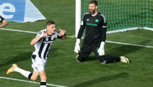 Десподов наказа Панатинайкос в дербито, ПАОК спечели в голов трилър