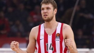 Фантастичен Везенков в Евролигата!