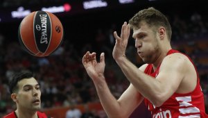 Звездите на Сакраменто посрещнаха Везенков, той гледа победа над Маями