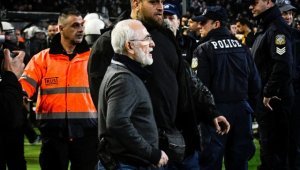 Драматично: Гърция остана без футбол след мутренските циркове