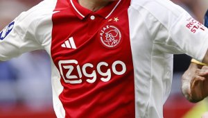 Аякс отмъкна талант на Барса