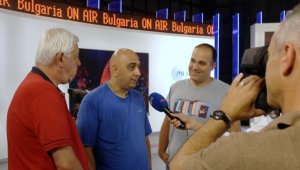 "Пред банята" се завръща с "Гол"