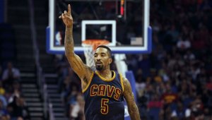 Кливланд най-после се разбра със Смит