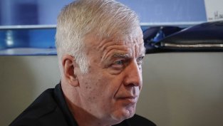 Наско Сираков остава президент на Левски
