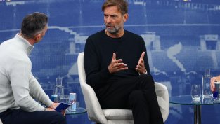 Клоп има харизмата на Бекенбауер и ще успее начело на Германия