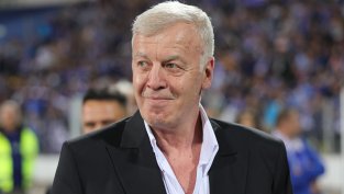 Наско Сираков запазва властта в Левски: Ще решава за трансфери, заплати и треньори
