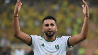 Красавица дари Марез с първи син + СНИМКИ