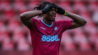 При завръщането на Кабаков: Септември попиля „соколите“ на „Коритото