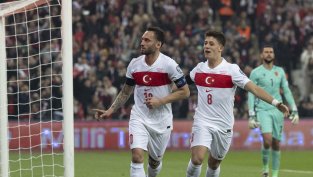 В Турция се подиграха на България, акцентираха и върху автогола на Чернев