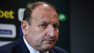 Лудогорец се насочи към нов треньор от две любопитни държави