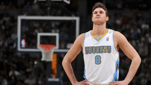 Акула нападна жената на баскетболна звезда + СНИМКИ