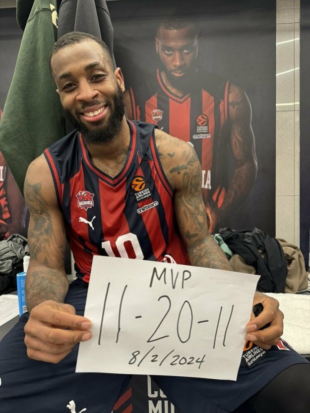 Цървена звезда с Коди Милър-Макинтайър падна от Барса в Евролигата