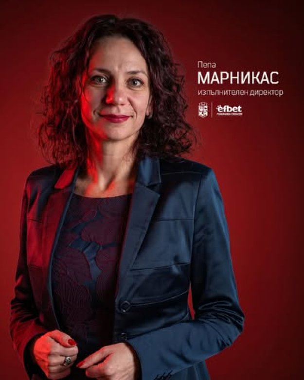 Гръм от Бистрица: Жена стана шеф на ЦСКА 1948