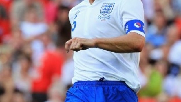 Джон Тери ще остане капитан на Челси