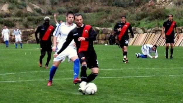 Франсе подписа с Локо (Пд)