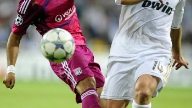 Чаби Алонсо в Топ 20 на ШЛ по жълти картони