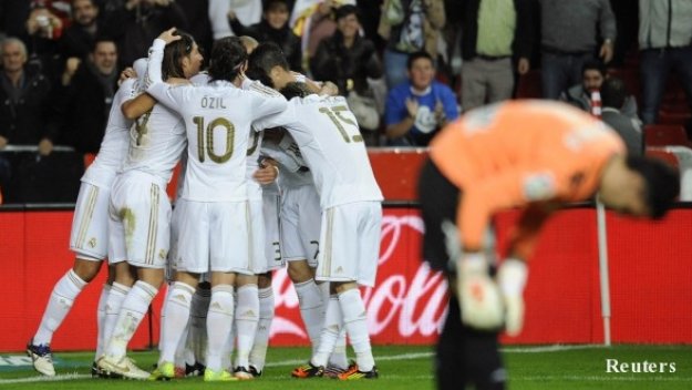 Реал Мадрид ще е лидер в Ел Класико