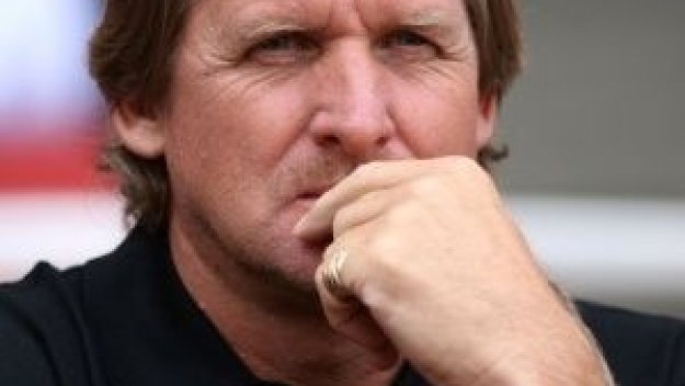 Гонят Шустер при провал срещу Валядолид