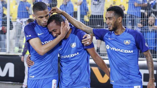 От Сектор "Б": Всички идвайте със сини шалчета на финала + ВИДЕО