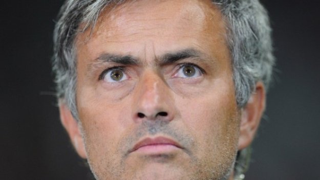 Моуриньо гази във втория си сезон