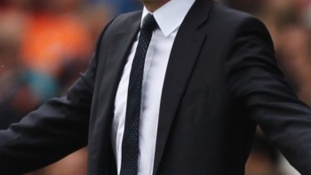 Марк Хюз се скъса да хвали Чичарито