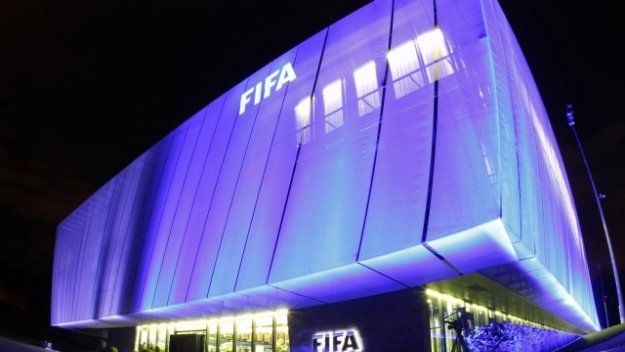 ФИФА би шута на 11 свои членове