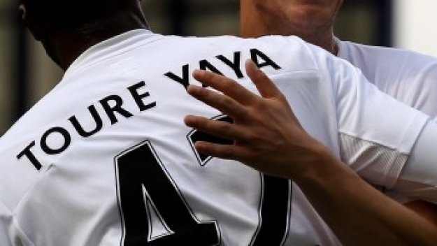 Манчестър Сити надви без проблеми Болтън и финишира на 3-ото място