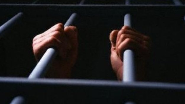 Седем души в затвора заради корупционния скандал в Турция