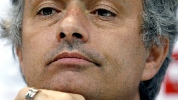 Моуриньо: Би било страхотно, ако Рууд дойде при нас