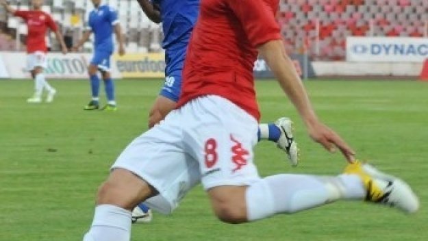 Арестуваните футболисти за &quot;черно тото&quot; вече са на свобода