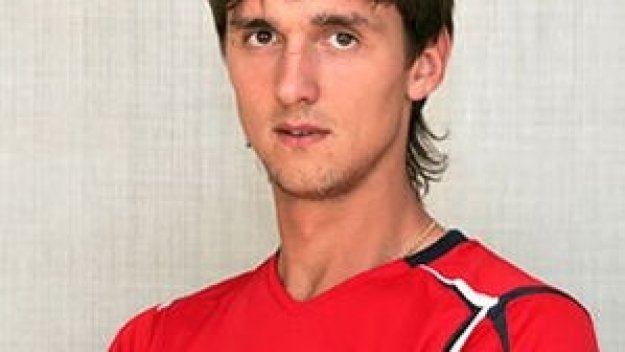 Калашников стана съотборник на Кушев, Пеев и Сираков в Амкар