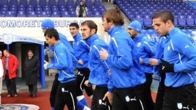 Черноморец триумфира на Стадиона на Мира