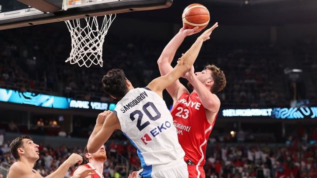 Лекция! Турция размаза Янис и компания и гледа към златото на Евробаскет
