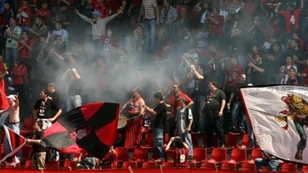 Феновете на Локо се жалят до Бойко Борисов