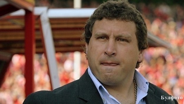 Чистката в Славия продължава