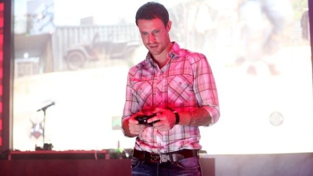 Спасителната мисия на Уест Хем започва с привличането на Уейн Бридж