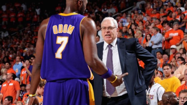 Ламар Одъм подписа с Никс