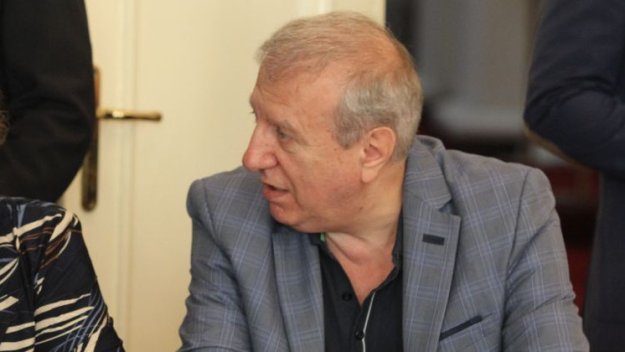 Сашо Томов тормози Гриша Ганчев за акциите на ЦСКА